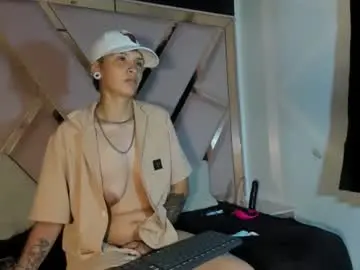 Chaturbate Best live sex cam show of sweetsubmissive_rs