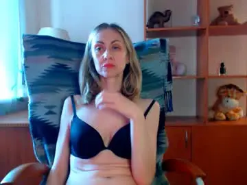 Chaturbate Adult Webcams of tanya6547