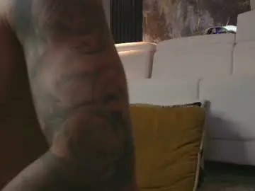 Chaturbate Adult Webcam of camiloalvarezzz3