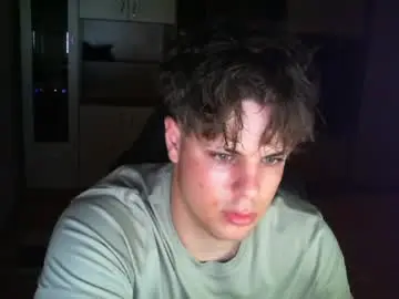 Chaturbate Live Sex Cam of gymguy0505