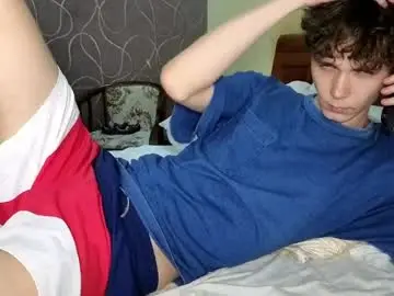 Chaturbate Free Porn Cam of doedeeer
