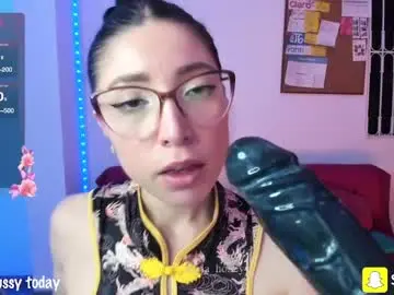 Chaturbate Live Porn of karla_honey_