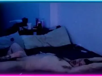 Chaturbate Sex Cam of 19reddragon86