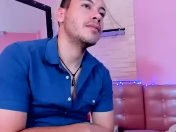 Chaturbate Adult Video Chat of aronandmoli