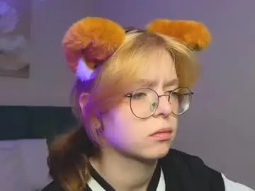 Chaturbate Adult Video Chat of foxxxypolly