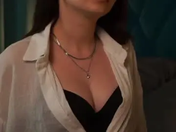 Chaturbate Live Sex Cam of helkerestyn