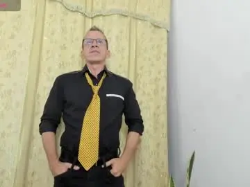 Chaturbate Adult Webcam of _axelking1_