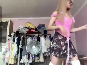 Chaturbate Watch Live Sex Cams of annrosy