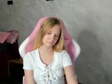 Chaturbate Free Live Porn of asya_almost