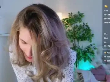 Chaturbate Live Porn of lychee__chan