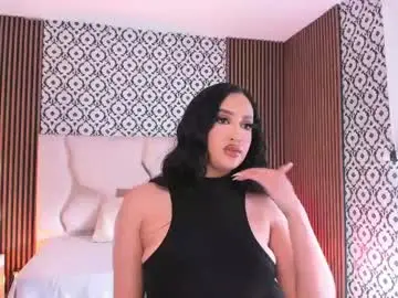 Chaturbate Adult Video Chat of beella_tay1