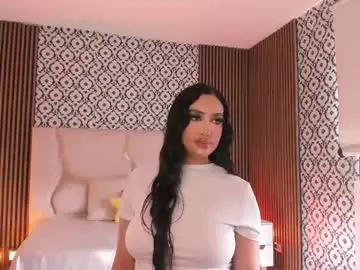 Chaturbate Live Porn of beella_tay1
