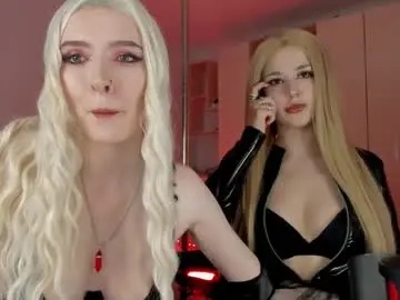 Chaturbate Best live sex cam show of irisice