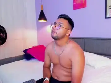 Chaturbate Adult Webcams of pauljones__