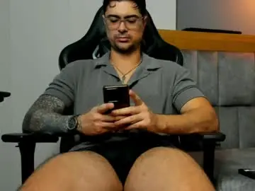 Chaturbate Live Sex Cam of adam_clarke