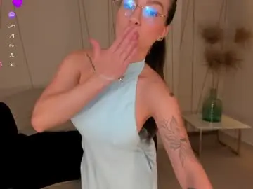 Chaturbate Live Sex Cam of marylewis_