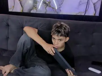 Chaturbate Live Porn of nico_naughtyboy