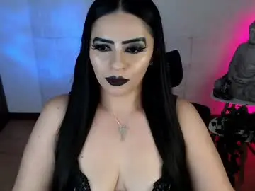 Chaturbate Sex Cam of emili_evans_