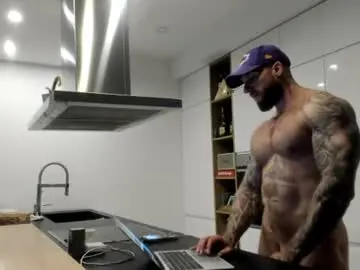Chaturbate Free Porn Cam of mealphamale