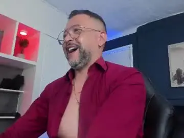 Chaturbate Live Sex Cam of mrfrank_tattoo