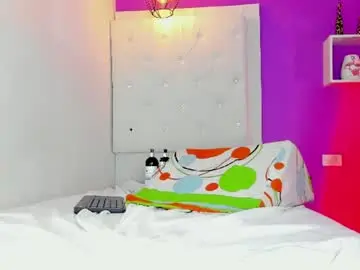 Chaturbate Watch Live Sex Cams of roxy_sexy69
