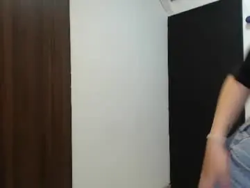 Chaturbate Live Sex Cam of lanna_mills