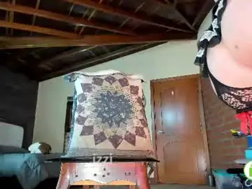 Chaturbate Free Live Porn of little_izzi