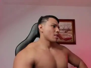 Chaturbate Best live sex cam show of roy__constance