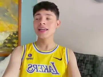 Chaturbate Live Porn of andy_belier