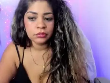 Chaturbate Watch Live Sex Cams of latinamav22