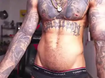 Chaturbate Free Porn Cam of logan_hugh8