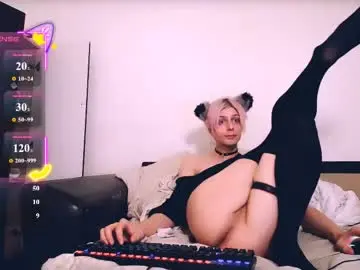 Chaturbate Live Porn of littlepinkcat