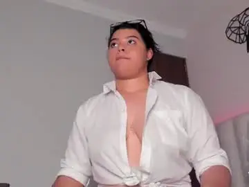 Chaturbate Watch Live Sex Cams of mia_blake___