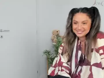 Chaturbate Best live sex cam show of sexycreolyta4u