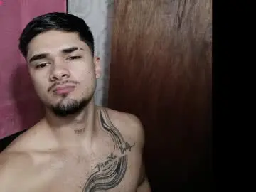 Chaturbate Nude Webcam of jack_hills2