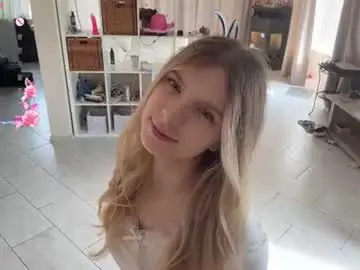 Chaturbate Live Porn of chloe_show