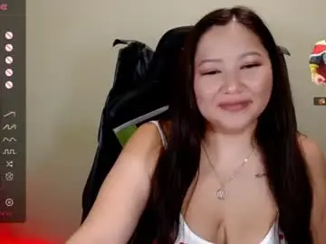 Chaturbate Free Porn Cam of lisa_______
