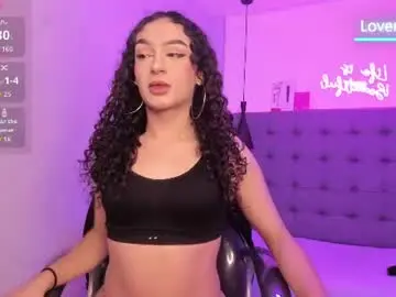 Chaturbate Free Porn Cam of scarletcherry18