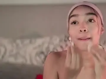 Chaturbate Adult Webcam of pocahontas_moon