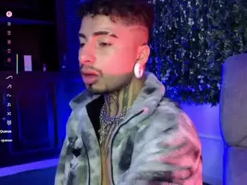 Chaturbate Free Porn Cam of bastian66_