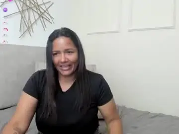 Chaturbate Live Sex Cam of susannewolf_