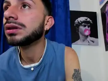 Chaturbate Live Porn of santi_mateo