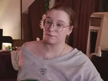 Chaturbate Free Porn Cam of morvelyn