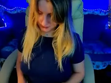 Chaturbate Live Sex of daryana_gray