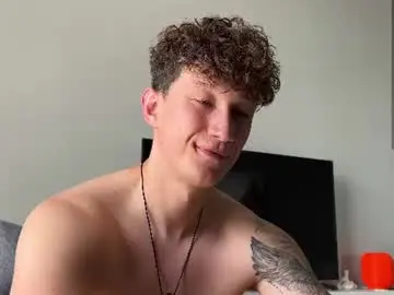 Chaturbate Free Porn Cam of lyon_power_