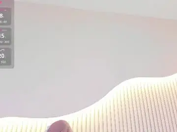 Chaturbate Live Sex Cam of liaguzman
