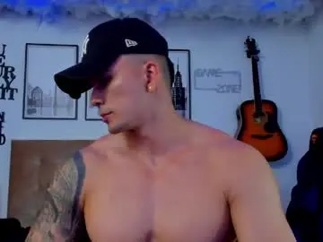 Chaturbate Live Sex Cam of sean_carrera69