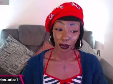 Chaturbate Adult Webcam of missemilie1