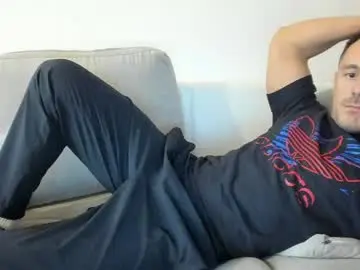 Chaturbate Adult Video Chat of roberto4ever