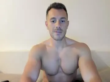 Chaturbate Nude Webcam of roberto4ever